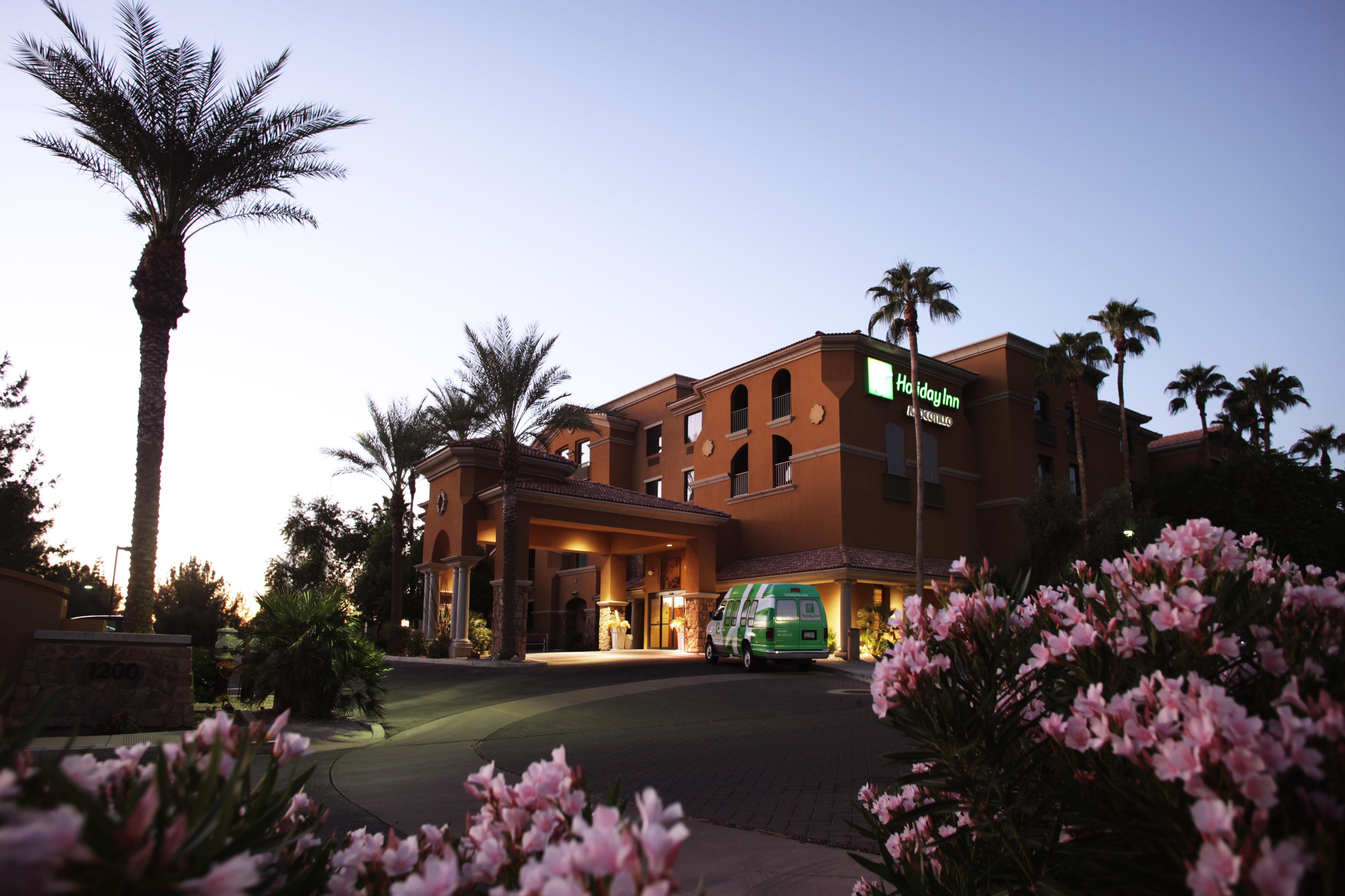 Holiday Inn Phoenix/Chandler By Ihg Bagian luar foto
