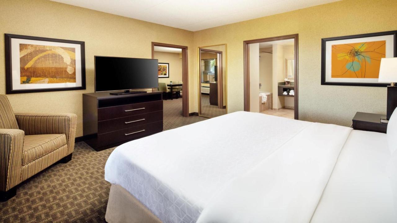 Holiday Inn Phoenix/Chandler By Ihg Bagian luar foto