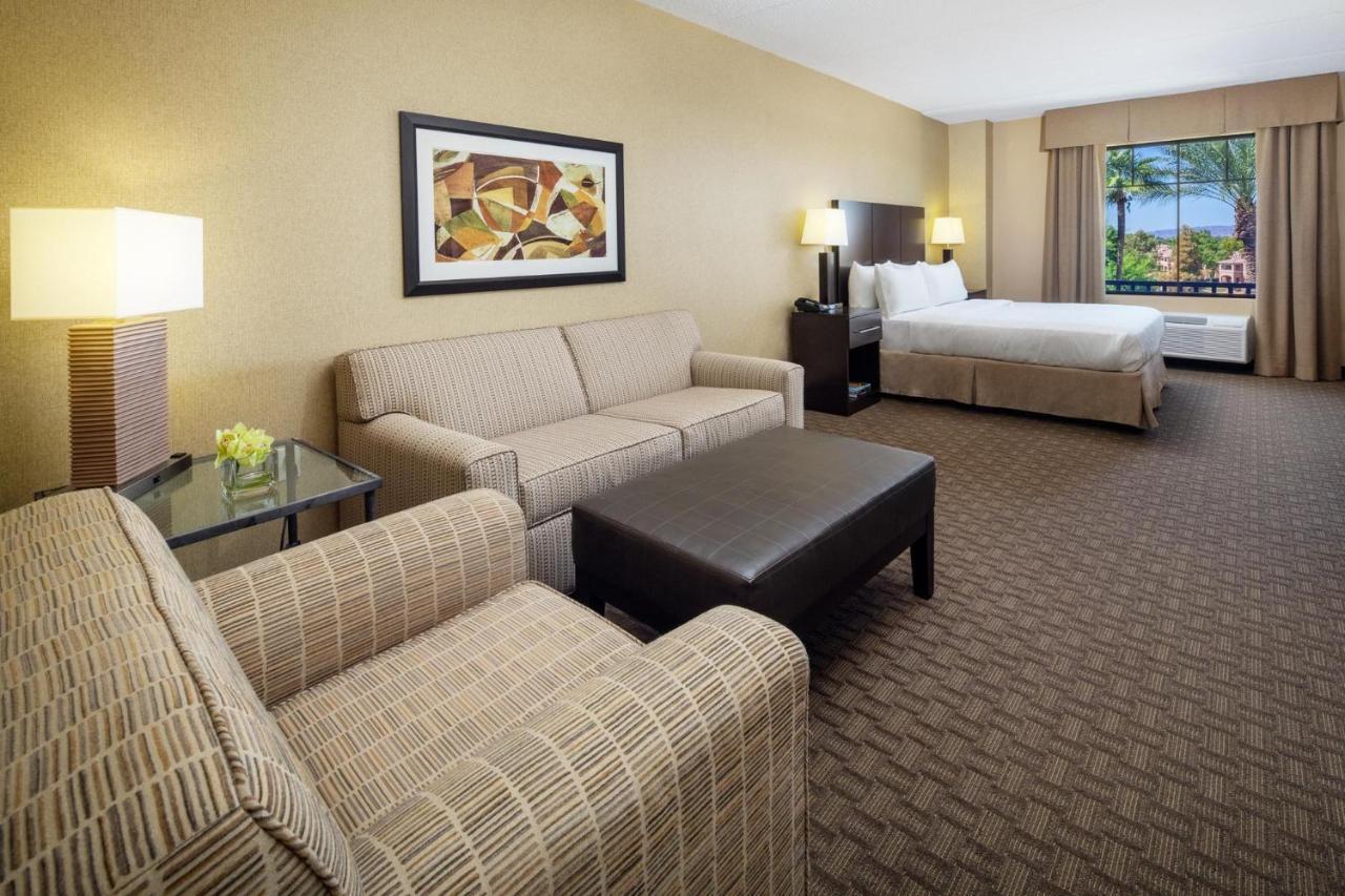 Holiday Inn Phoenix/Chandler By Ihg Bagian luar foto