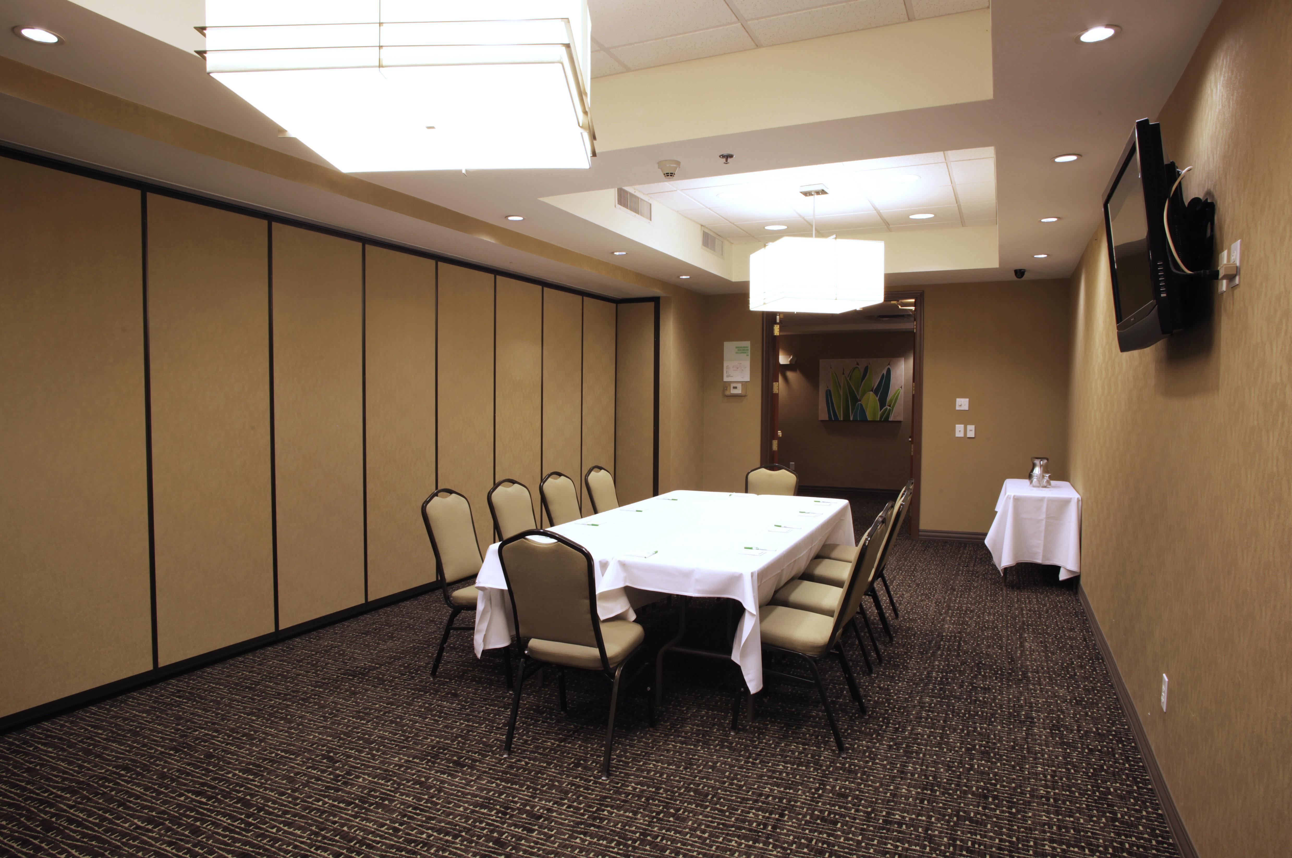 Holiday Inn Phoenix/Chandler By Ihg Bagian luar foto