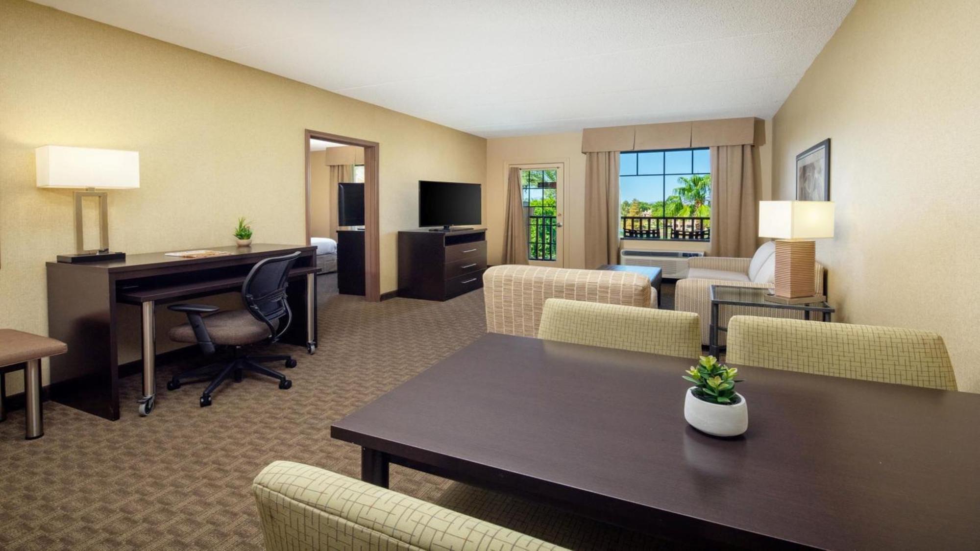 Holiday Inn Phoenix/Chandler By Ihg Bagian luar foto